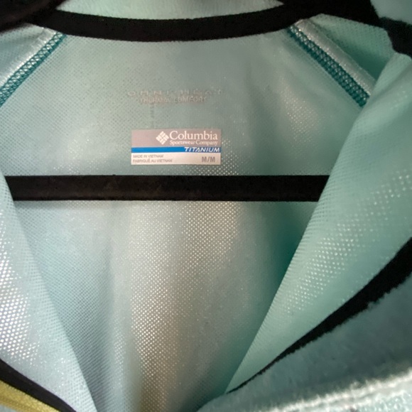 Columbia Titanium Reflective Heat Ski Half Zip Ski Fleece - Picture 8 of 9